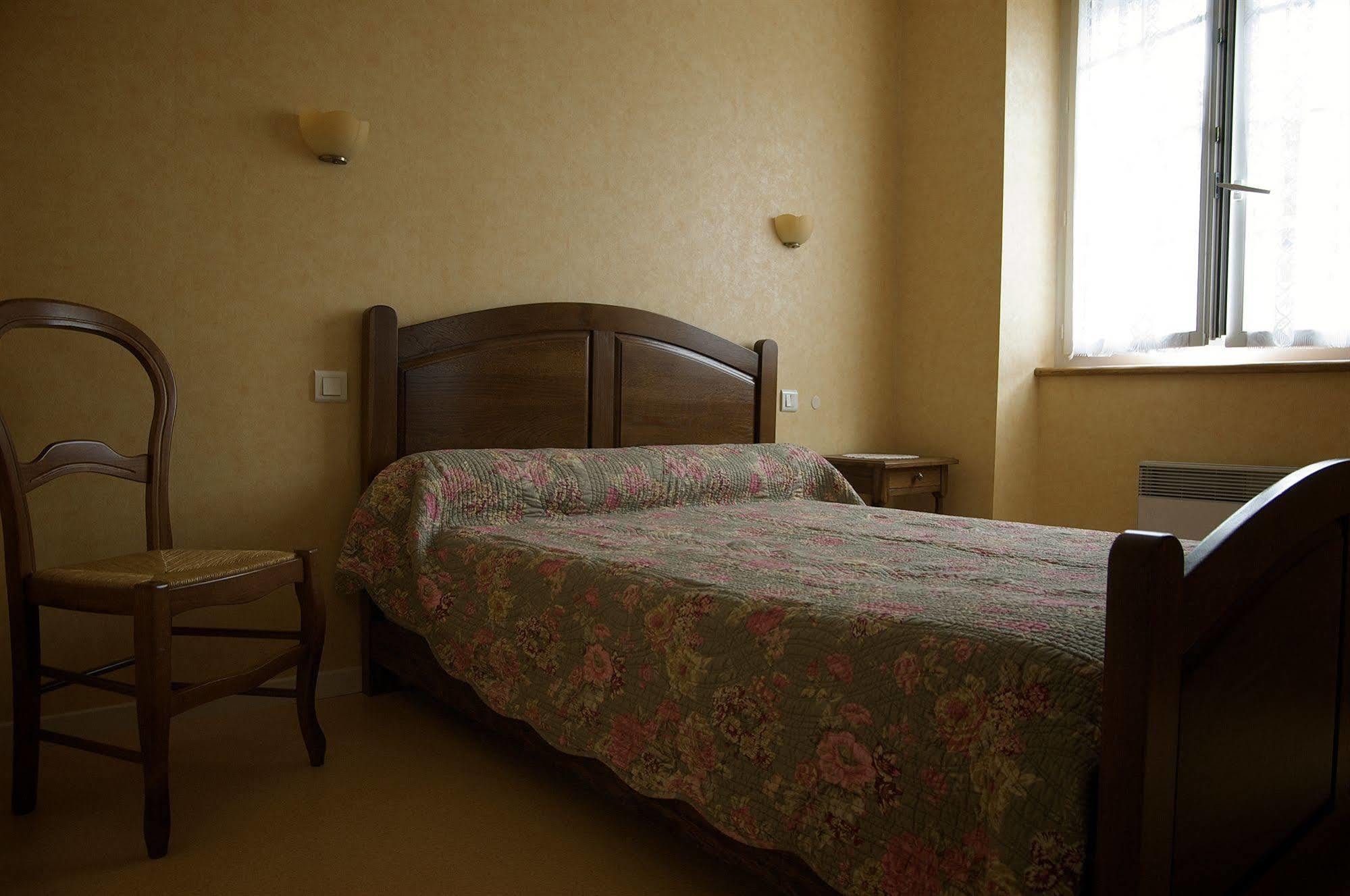 Hôtel Ladagnous Peyrouse Extérieur photo