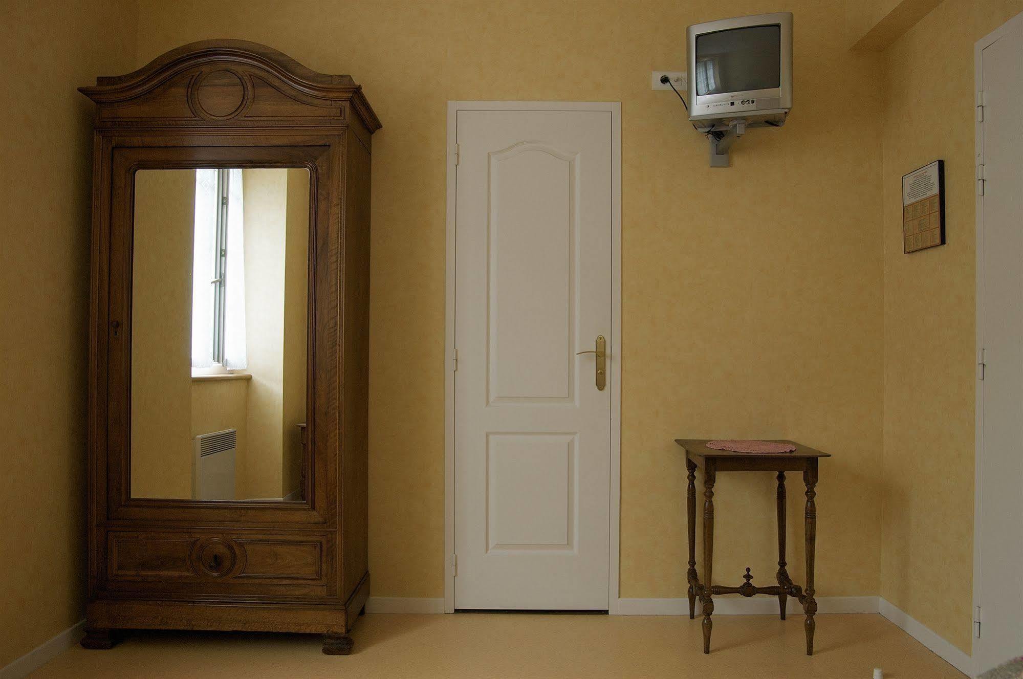 Hôtel Ladagnous Peyrouse Extérieur photo