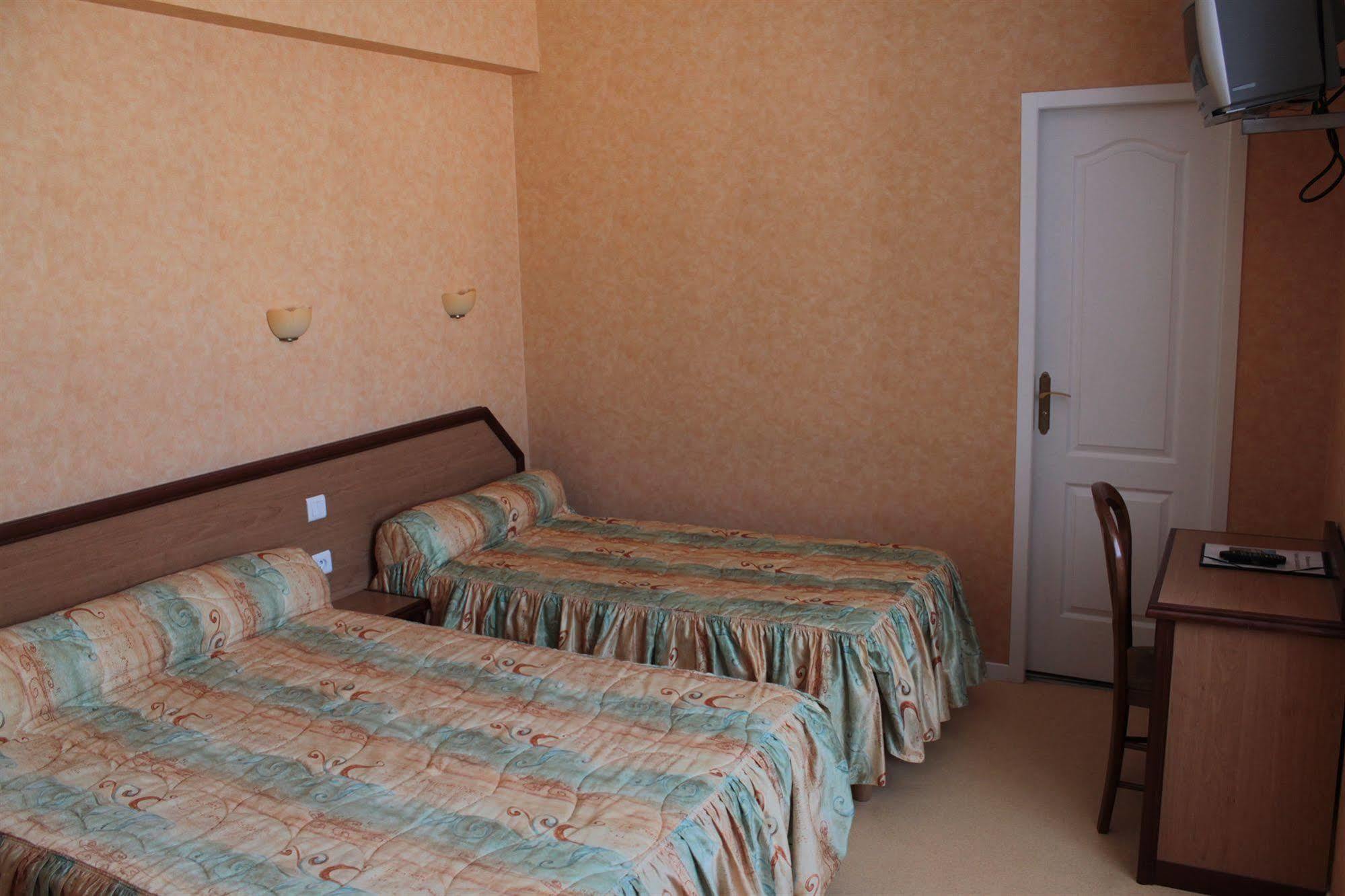 Hôtel Ladagnous Peyrouse Extérieur photo