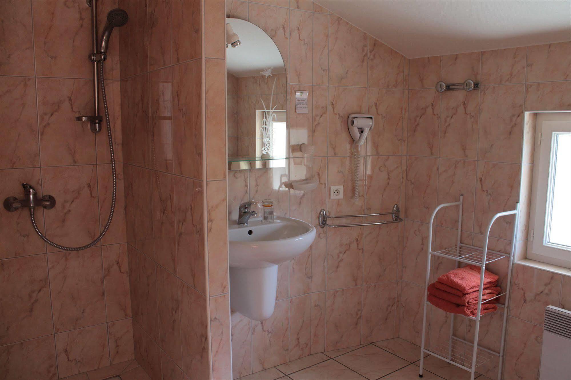 Hôtel Ladagnous Peyrouse Extérieur photo